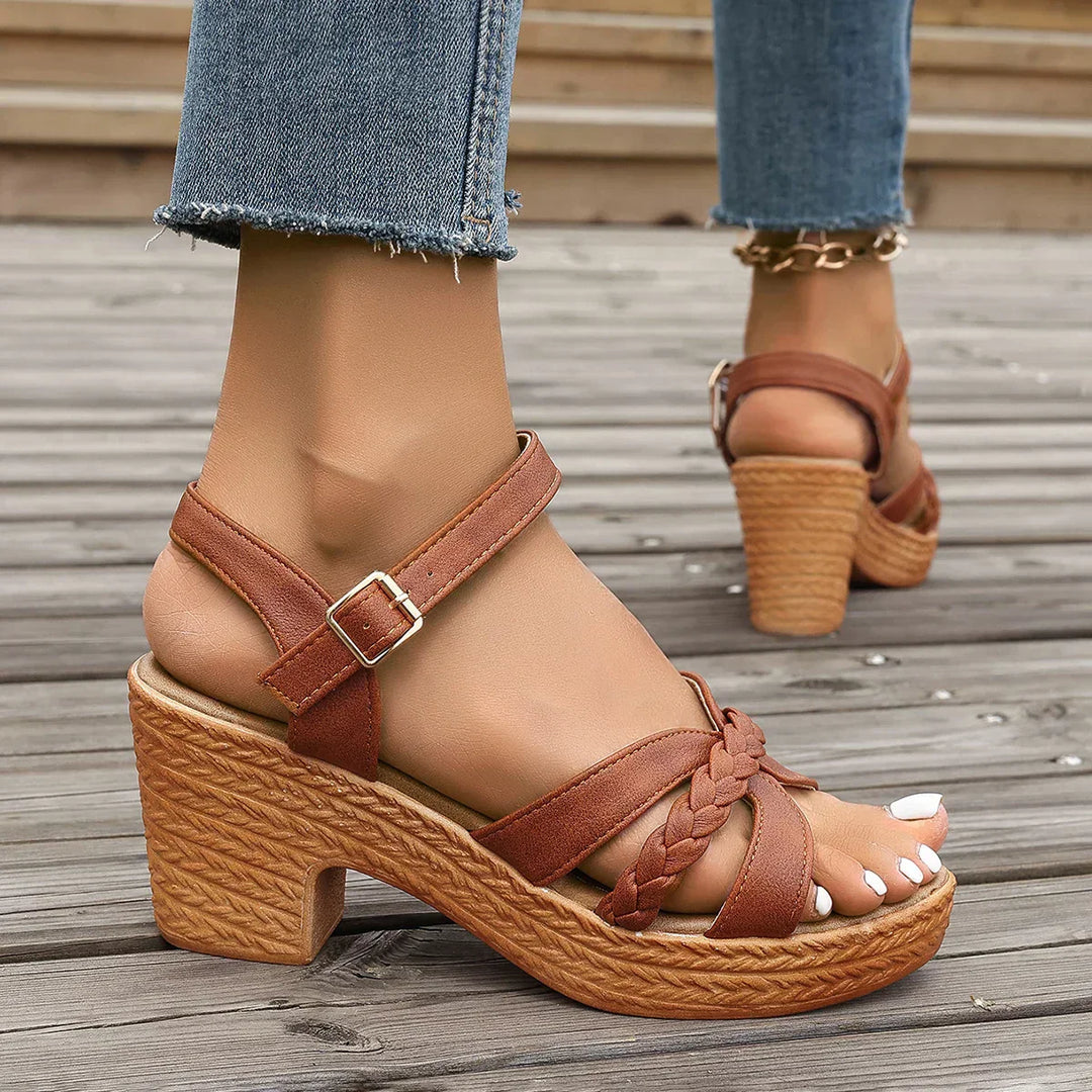 Izzy - Orthopedic Fashion Sandals